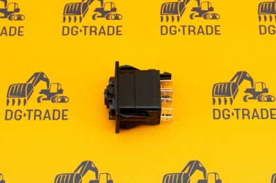 Переключатель (клавиша) JCB (OEM) 701/E0004